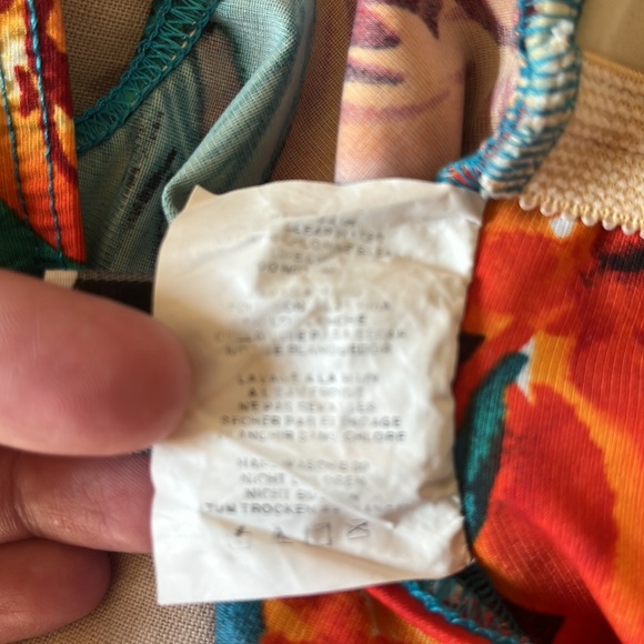 MIRACLESUIT Size LARGE Underwire Slimming Vibrant Florals Gathers $138 - Picture 13 of 16